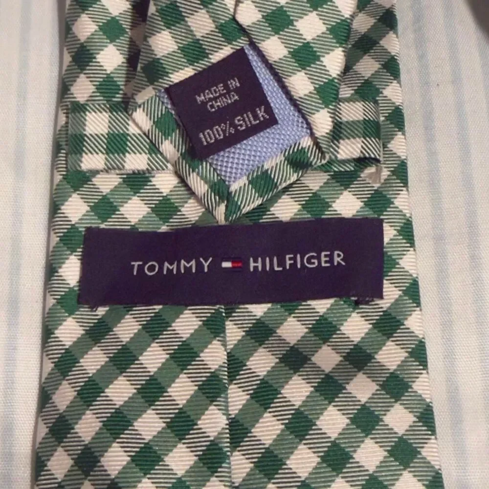 Tommy Hilfiger Men's Green and White Gingham Check 100% Silk Necktie #preppy